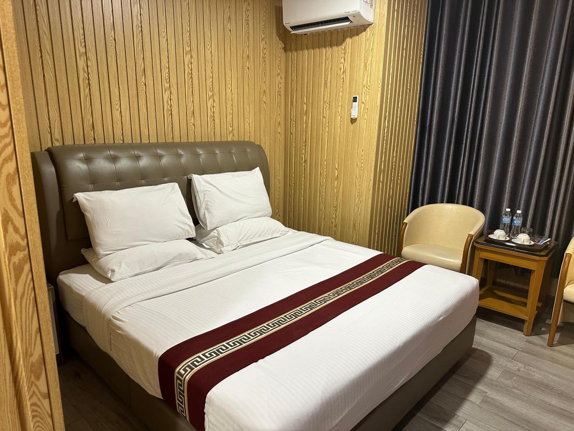 Ss Hotel Σερεμπάν Εξωτερικό φωτογραφία