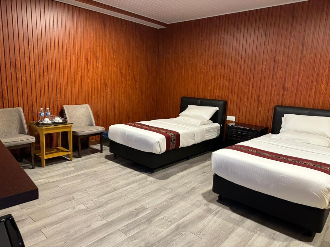 Ss Hotel Σερεμπάν Εξωτερικό φωτογραφία