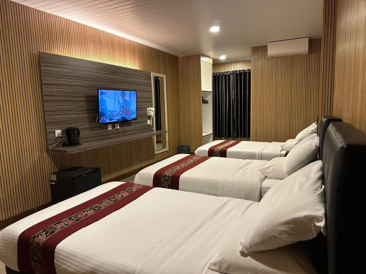 Ss Hotel Σερεμπάν Εξωτερικό φωτογραφία