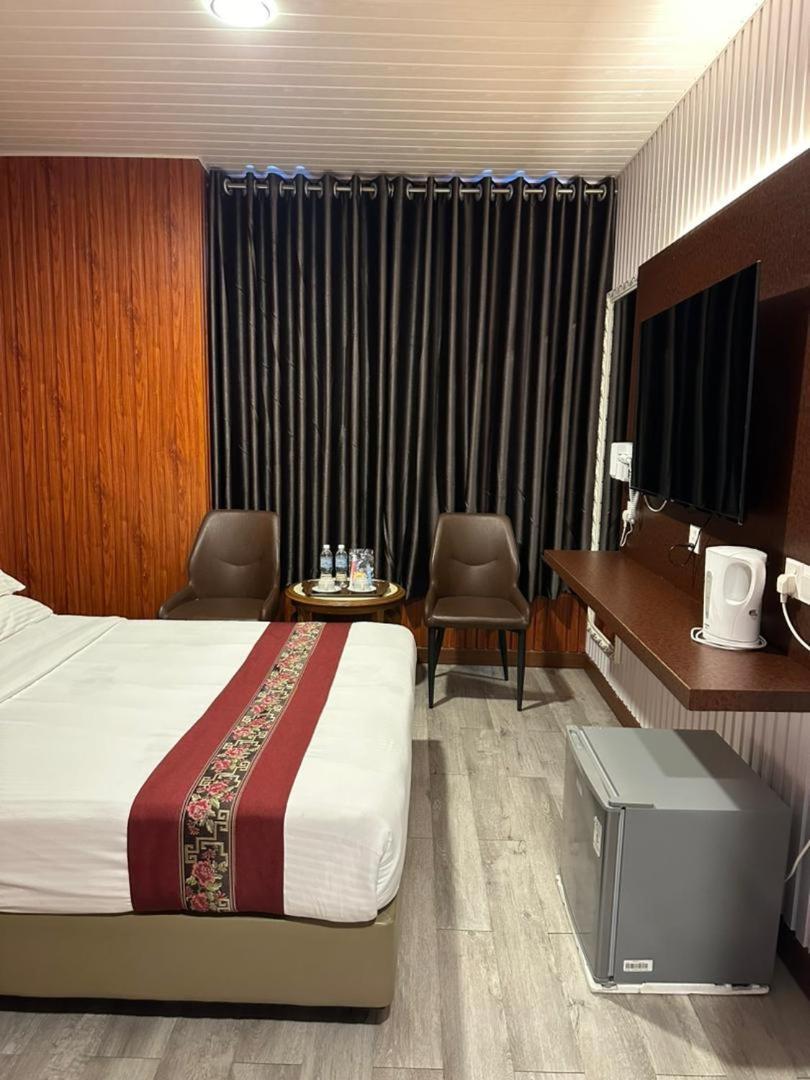 Ss Hotel Σερεμπάν Εξωτερικό φωτογραφία