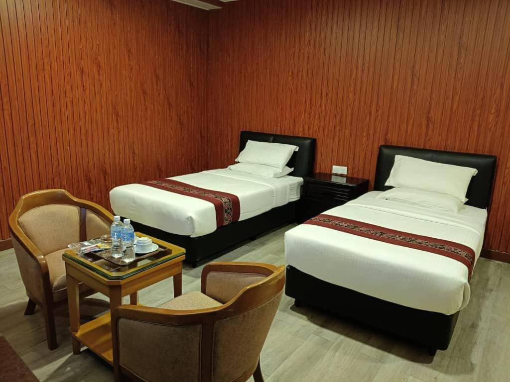Ss Hotel Σερεμπάν Εξωτερικό φωτογραφία