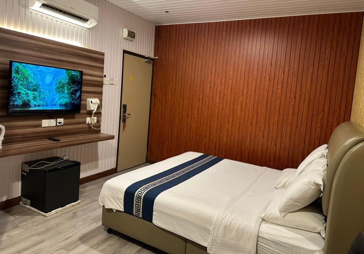 Ss Hotel Σερεμπάν Εξωτερικό φωτογραφία
